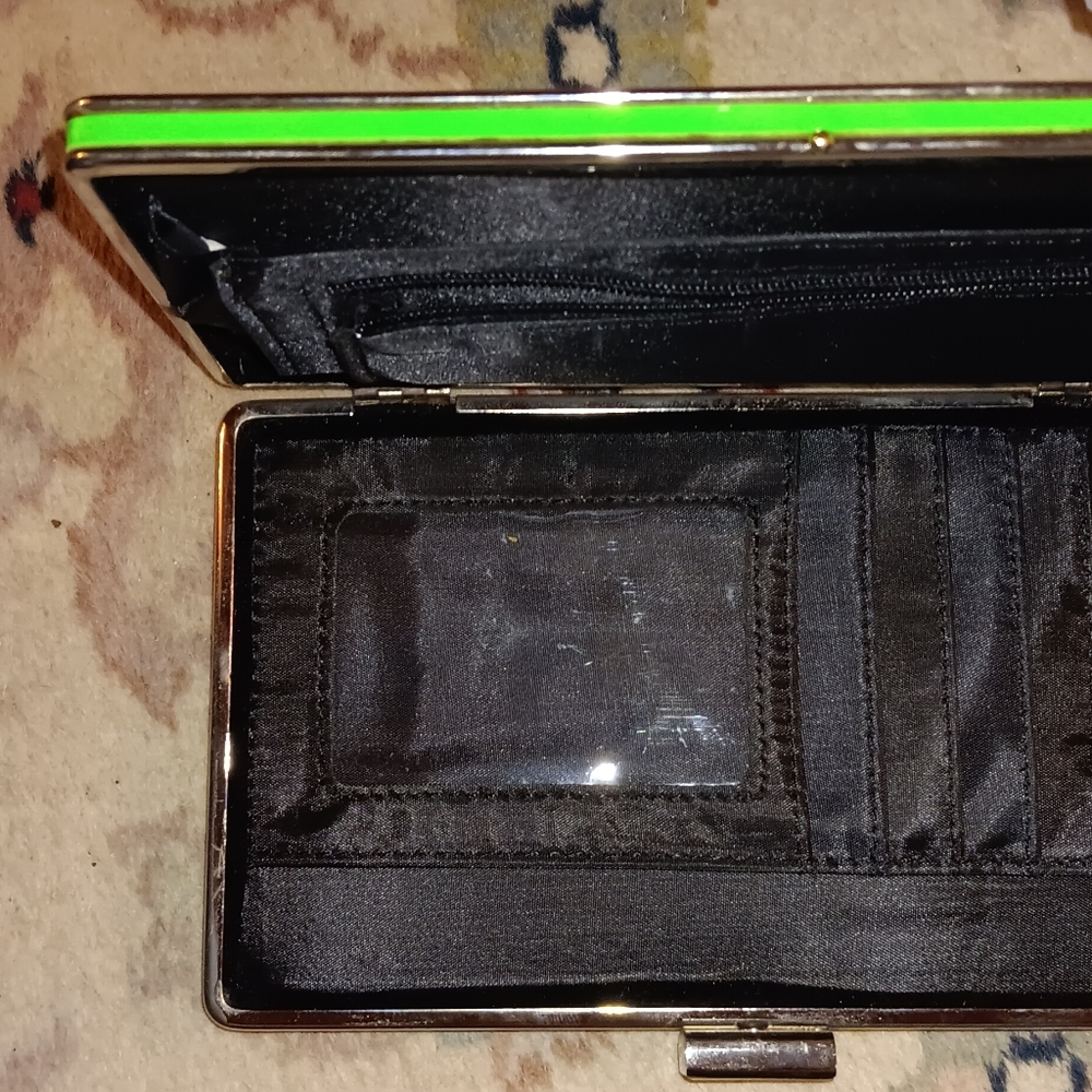Wallet - Picture 4 of 4